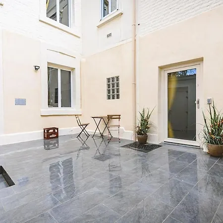 Carte D'or Ch - Centre Apartment *